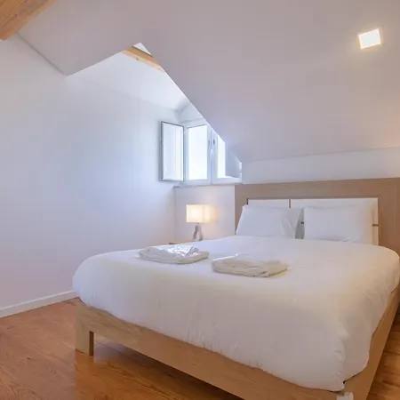 Classy Two Bedroom View Apartman