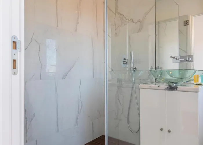 شقة Classy Two Bedroom View *