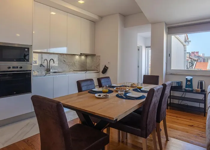 Apartment Classy Two Bedroom View